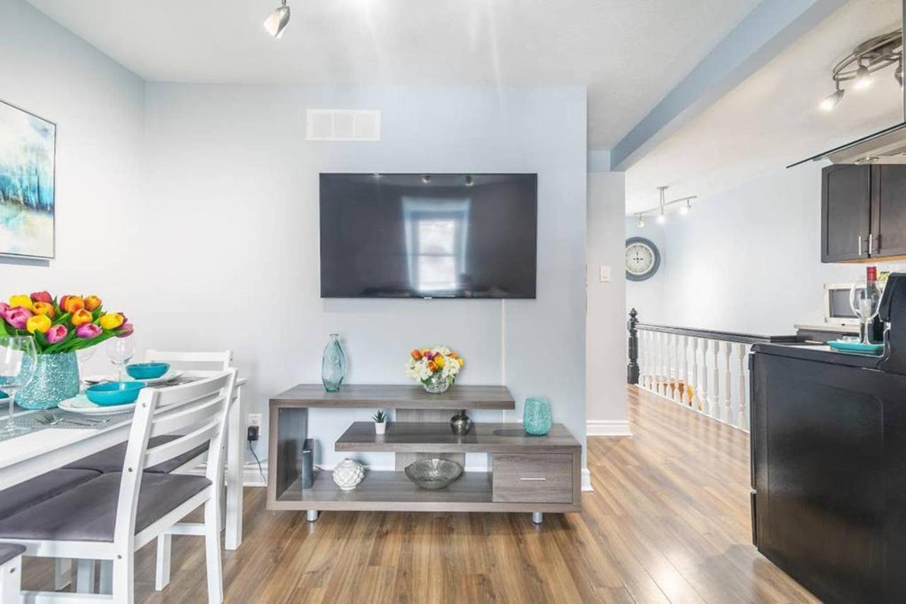 Newly Renovated - Modern 1Br With Rooftop Terrace! Apartment Ottawa Exterior photo
